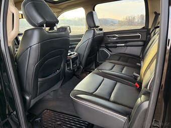 DODGE RAM 1500 5.7 Hemi LARAMIE RWD 2020 prodej / výměna - 8