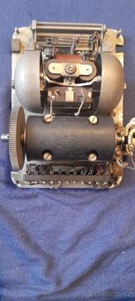 HISTORICKÝ ČESKOSLOVENSKÝ TELEFON TESLA ROKU 1950 - 8