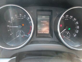 Škoda Yeti 2,0TDi Elegance Plus Edition4x4 Webasto Panorama - 8