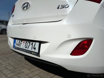 Hyundai i30 1.4 - 1.majitel, původ ČR, vyhřívaný volant - 8