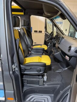 OBYTNÝ AUTOMOBIL MERCEDES BENZ AG 4x4, - 8