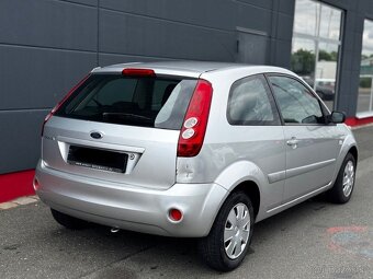 Ford Fiesta 1.3i , jen 143 000km, bez koroze, servisovaný - 8