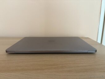 Apple Macbook Pro 13" 2020, M1 8-core, 16GB/512GB - 8