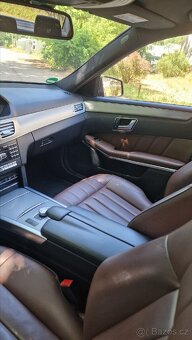 MERCEDES W212 FACELIFT AMG - 8