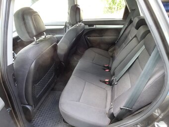 Kia Sorento 2.2 CRDi 4x4 1.majitel, odpočet DPH - 8