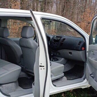 Toyota hilux - 8