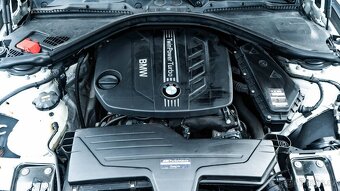 BMW Rad 3 Touring 320d A/T - 8