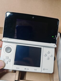 SBÍRKA NINTENDO 3DS, SWITCH + HRY - 8