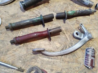 Jawa pérák komunista 250 a 350 - 8