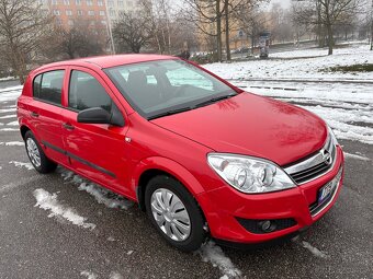 Opel Astra H 2.Majitel, původ ČR, najeto jen 113000km - 8