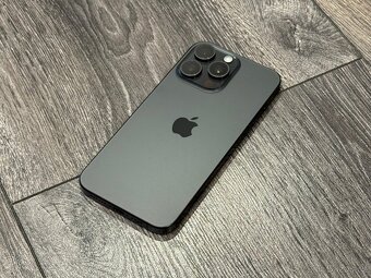 Apple iPhone 15 PRO MAX 512GB šedý - 8