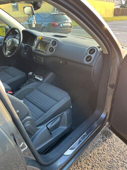 VW TIGUAN 2,0 TDI DSG 130KW ROK 2014 44 - 8