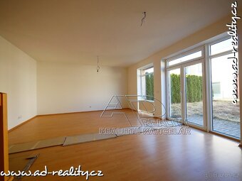 Prodej RD 4+1 [125m2] zahrada, 2x parking, České Vrbné - 8