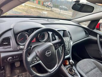 Opel Astra 1.6 CDTI - 8