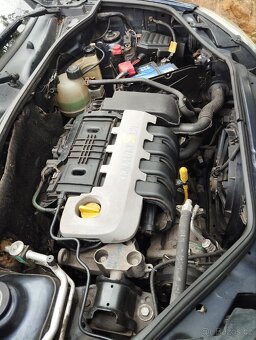 Renault Kangoo 1,2 - 8