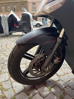 Skútr Kymco Agility City 125 - 8