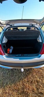 Peugeot 207 R. V. 2011 - 8