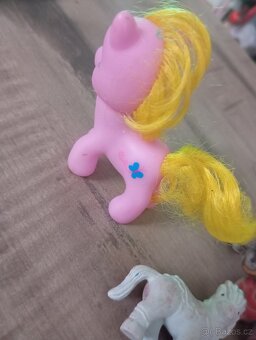 Koníčci a jiné figurky - 8