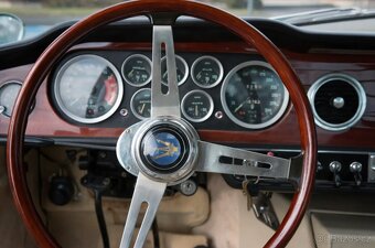 Maserati Mexico 4200 z ledna 1968 - 8