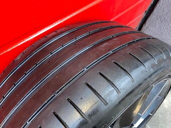 Original 3x ALU kola Škoda čené 18" 7,5J ET41 + 225/40/R18 - 8