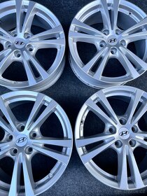 5x114,3 R17 original alu disky Hyundai - 8