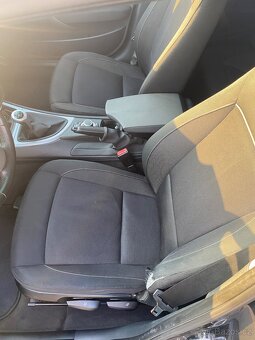 BMW E87 320d 120kw - 8