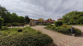 Prodej bytu, 4+1, 85 m2, OV, Chomutov, ul. Seifertova - 8