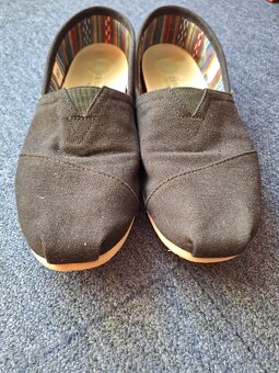 Obuv mokasíny espadrilky nazouvací boty Toms vel. 45 - 8