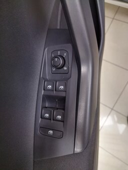 Volkswagen Taigo - 8