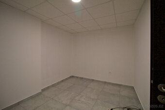 Pronájem, obchodní prostor, 180 m², Chodov, náměstí ČSM - 8