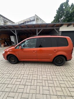 Vw touran 1.9tdi 77kw united - 8