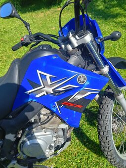 Yamaha XT 125 r - 8