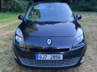 Renault Grand Scénic III 2.0 dCi 118kW - 8