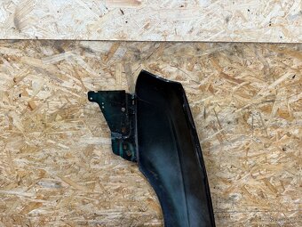 PRAVÝ PŘEDNÍ BLATNÍK JAGUAR S-TYPE - 8