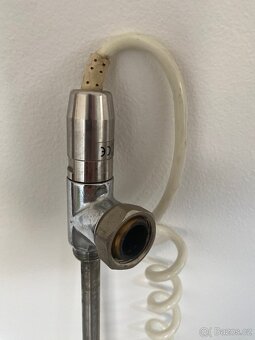 Topné těleso 900W do radiátoru, topná tyč, žebřík - 8