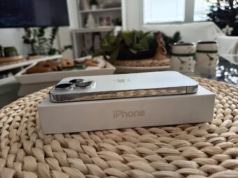 iPhone 14Pro /256GB - 8