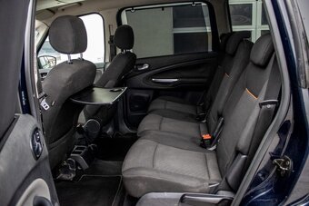 Ford Galaxy 7miestné - 8