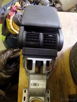 Náhradní díly - 8