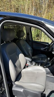 Ford S-Max 2.0 benzin 2011 automat 7mistny - 8