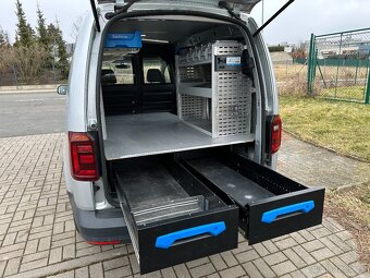 Caddy Maxi 4x4 2,0 Tdi 90kW dílna WEBASTO měnič 220V - 8