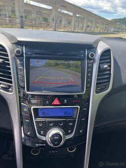 Hyundai i30 1.6 crdi - 8