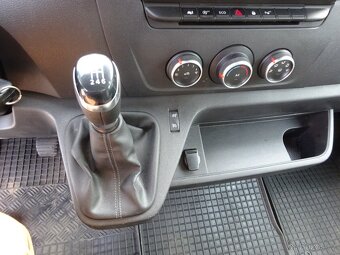 Renault Master 2.3 Chlaďák r.v.2020 1.Majitel (DPH) - 8