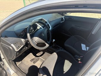 Peugeot 206+ 1,4HDI 50kw r.v. 2011 - 8