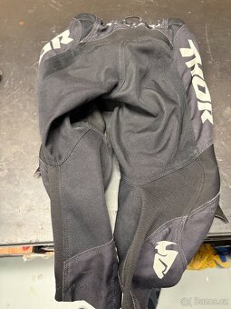 Detsky chranic hrudi/zad Thor Racing - 8