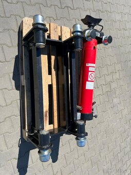Ruční hydraulický jámový zvedák nosnost 12 t - 8
