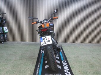 KTM 125 Duke - 8