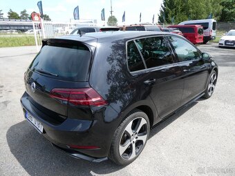 Volkswagen Golf 1.6 TDi 85kW R-LINE, 2x kola - 8