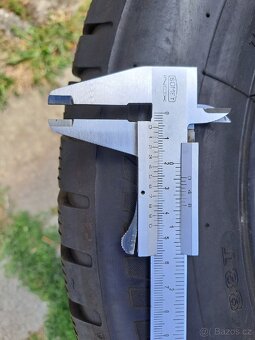 Zimní pneu Firestone R15 - 8