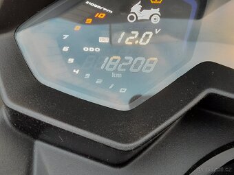 Kymco AK 550, 2017, moc pěkný stav, po servisu, - 8