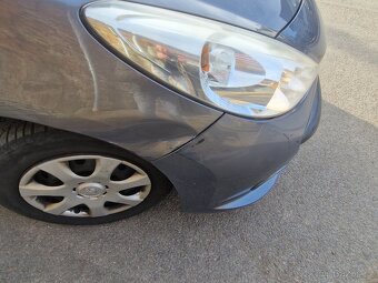 Peugeot 206 + - 8